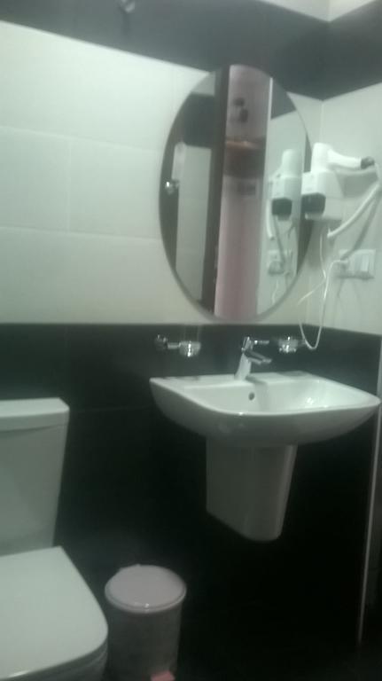 Oldbatumi Apartment エクステリア 写真