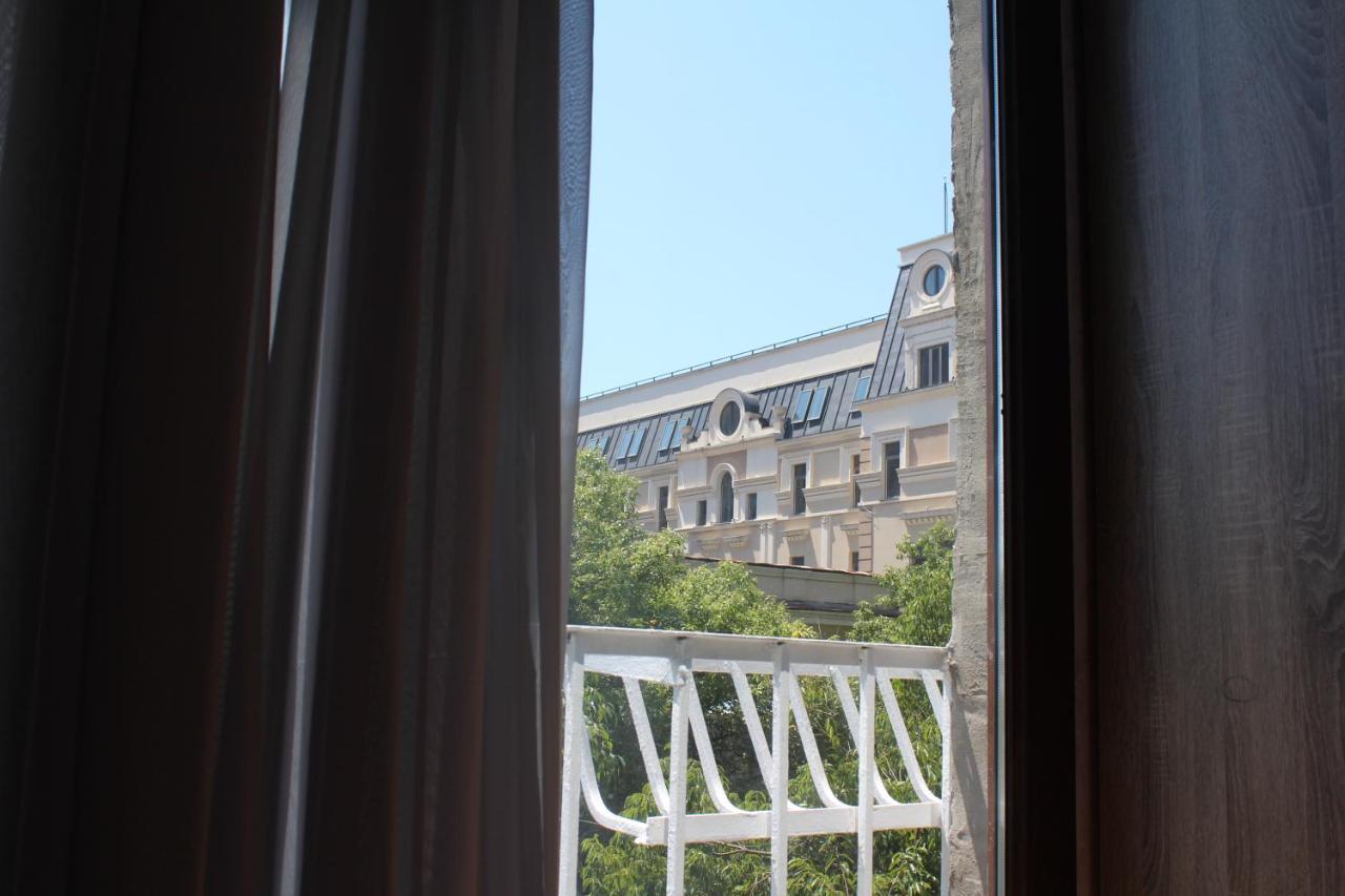 Oldbatumi Apartment エクステリア 写真